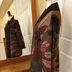Elegant stunning art knit PC Women's LONG Cardigan